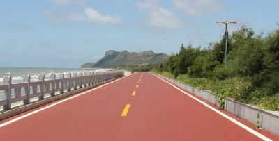 防止彩色沥青路面受污染的窍门