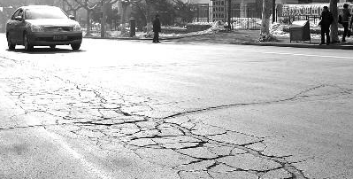 简单讲述沥青混凝土路面存在的问题