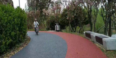 怎么避免彩色沥青路面受到污染？